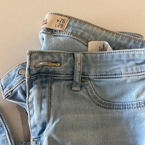 Hollister skinny jeans